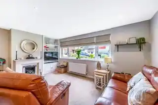 90 Appledore Crescent, photo 2