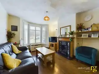 90 Cecil Road, photo 2