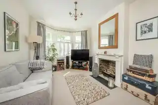90 Fulwell Road, photo 2