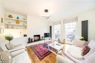 90 Riverview Gardens, photo 3