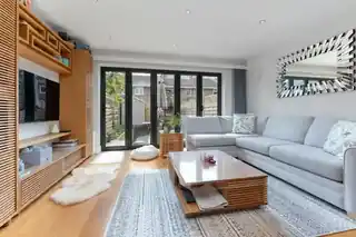 90 St James Road, photo 4