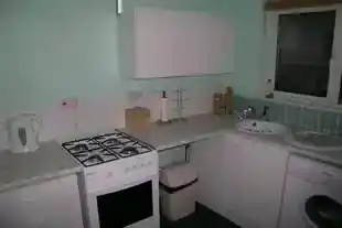 90 Waldegrave Road, photo 3