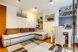91 Vincent Gardens, photo 3