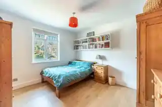 91 Whitchurch Gardens, photo 4