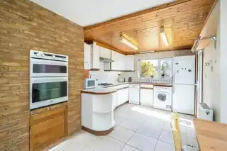 92 Brightfield Road, photo 3