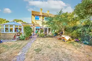 92 Buckingham Road, photo 4