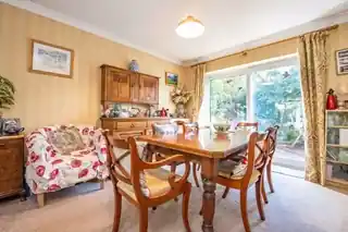 92 Buckingham Road, photo 2