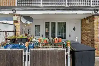 92 Cadbury Way, photo 2