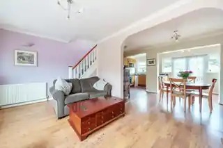 92 Caverleigh Way, photo 4