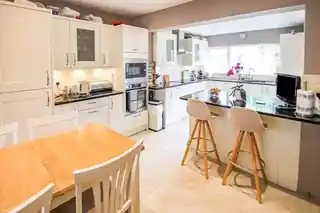 92 Girton Road, photo 3