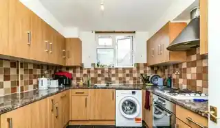 92 Major Road, photo 3