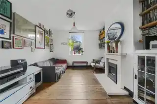 92 North Countess Road, photo 2