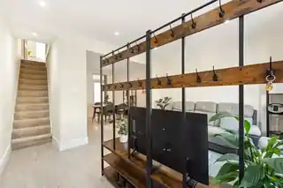 92 Roslyn Road, photo 4