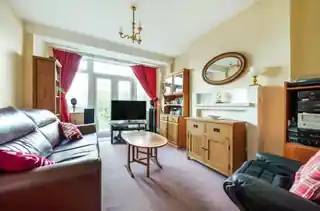 92 Ventnor Drive, photo 2
