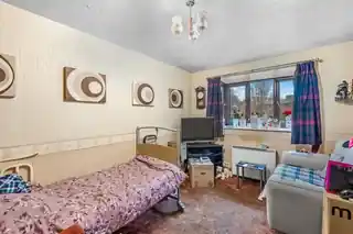 92 Willenhall Drive, photo 3