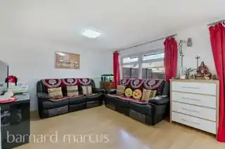 93 Cottington Road, photo 4