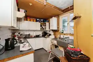 93 Queenswood Avenue, photo 3