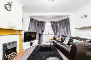 93 Westview Drive, photo 3