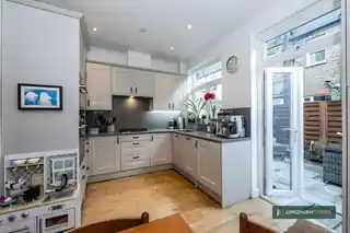 94 Galloway Road, photo 2