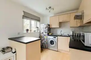 94 Higham Station Avenue, photo 3