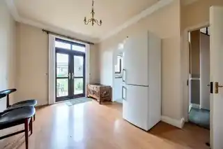 94 Russell Road, photo 4