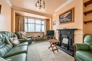 94 Russell Road, photo 3