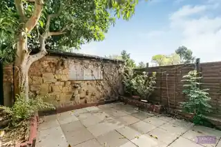 95 Charlton Road, photo 3