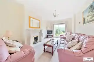 95 Drake Road, photo 2