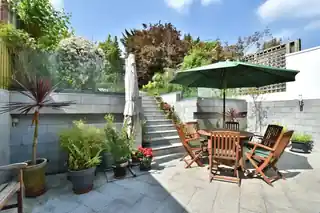 95 Underhill Road, photo 3