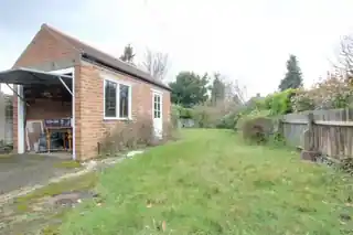 95 Vera Avenue, photo 3