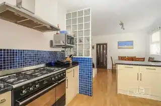 96 Chester Road, photo 4