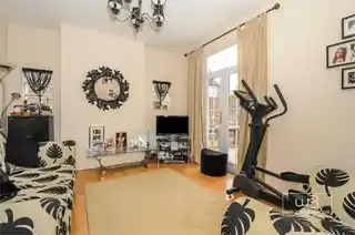 96 Chester Road, photo 3