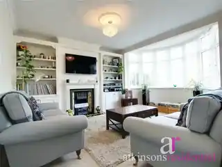 96 Clay Hill, photo 3