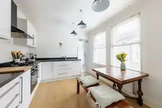 96 Keogh Road, photo 2