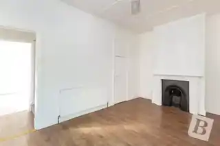 96 London Road, photo 3