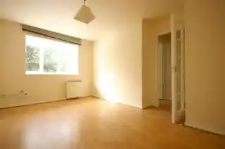 96 Magpie Close, photo 3