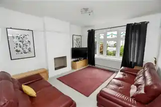 96 Mayfair Avenue, photo 2