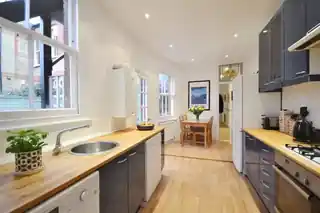96 Park Avenue South, photo 3
