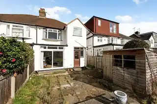 96 Tudor Drive, photo 2