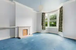 96 Wallwood Road, photo 3