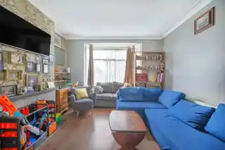 96 Walpole Road, photo 2