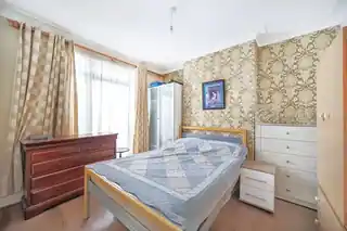 96 Walpole Road, photo 3