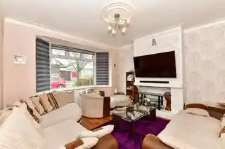 97 Ardwell Avenue, photo 2