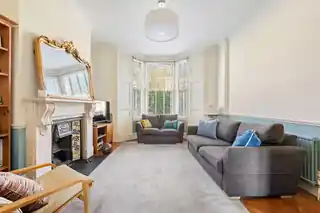 97 Bouverie Road, photo 3