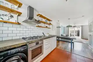 97 Burrage Road, photo 4