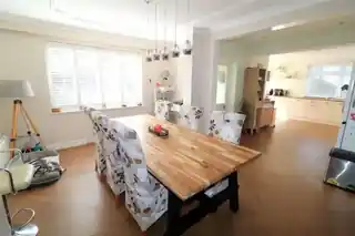 97 Colyers Lane, photo 4