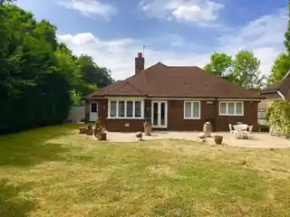 97 Coulsdon Road, photo 2