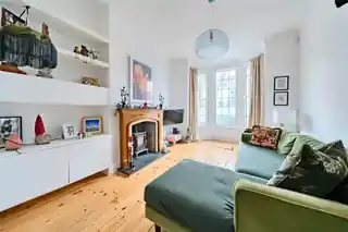 97 Dagnall Park, photo 3