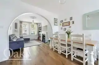 97 Dalmally Road, photo 4