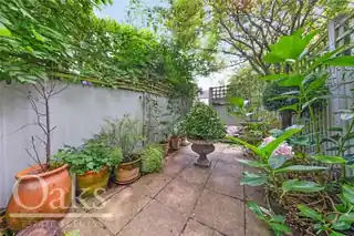 97 Glencairn Road, photo 4